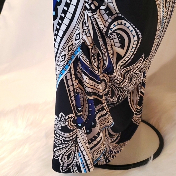 White House Black Market Blue & Black Paisley Print Ruffle Neck Top Size M - Picture 3 of 6